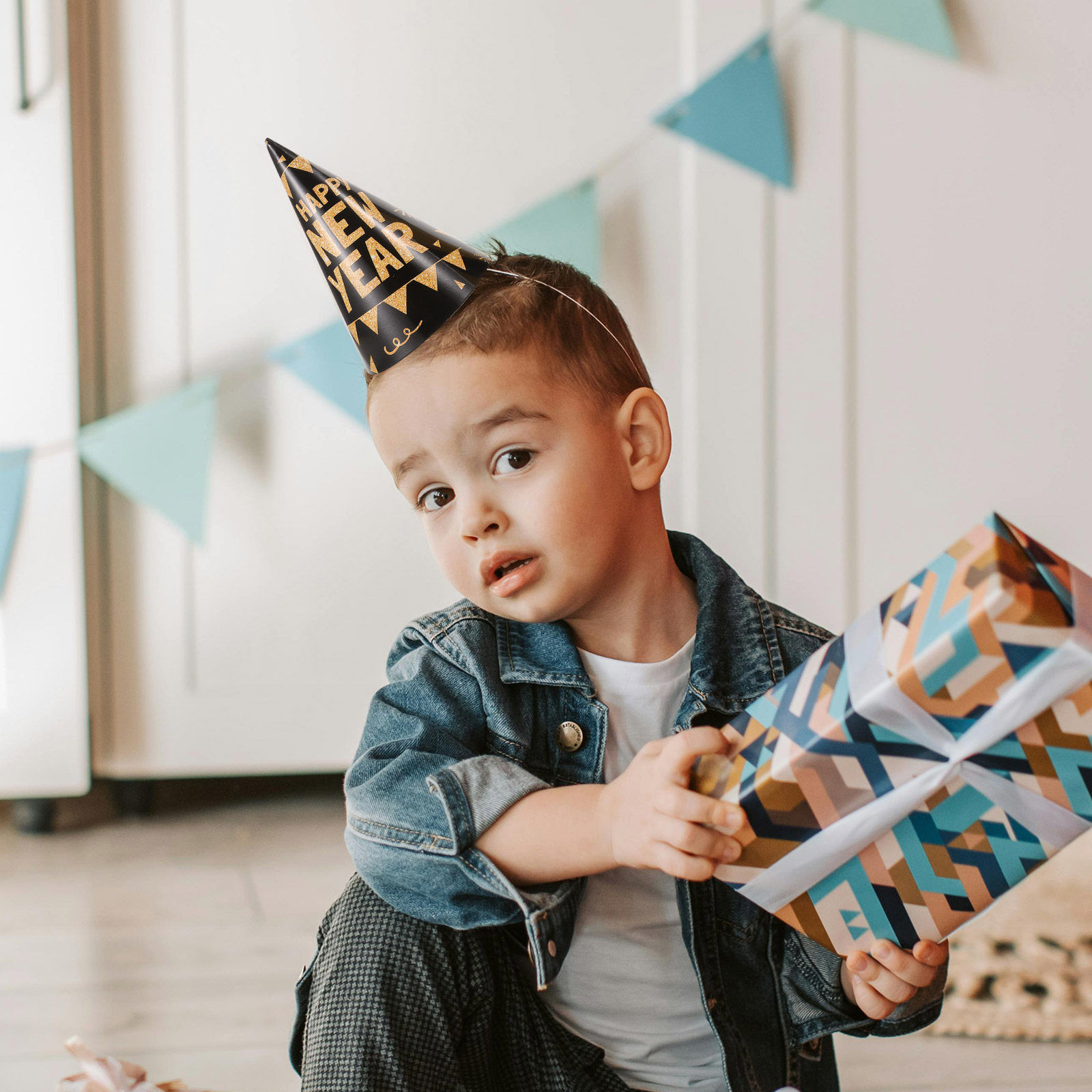 6 Cappelli da Festa Neri e Oro - Party Hat Cone recensione e prezzo