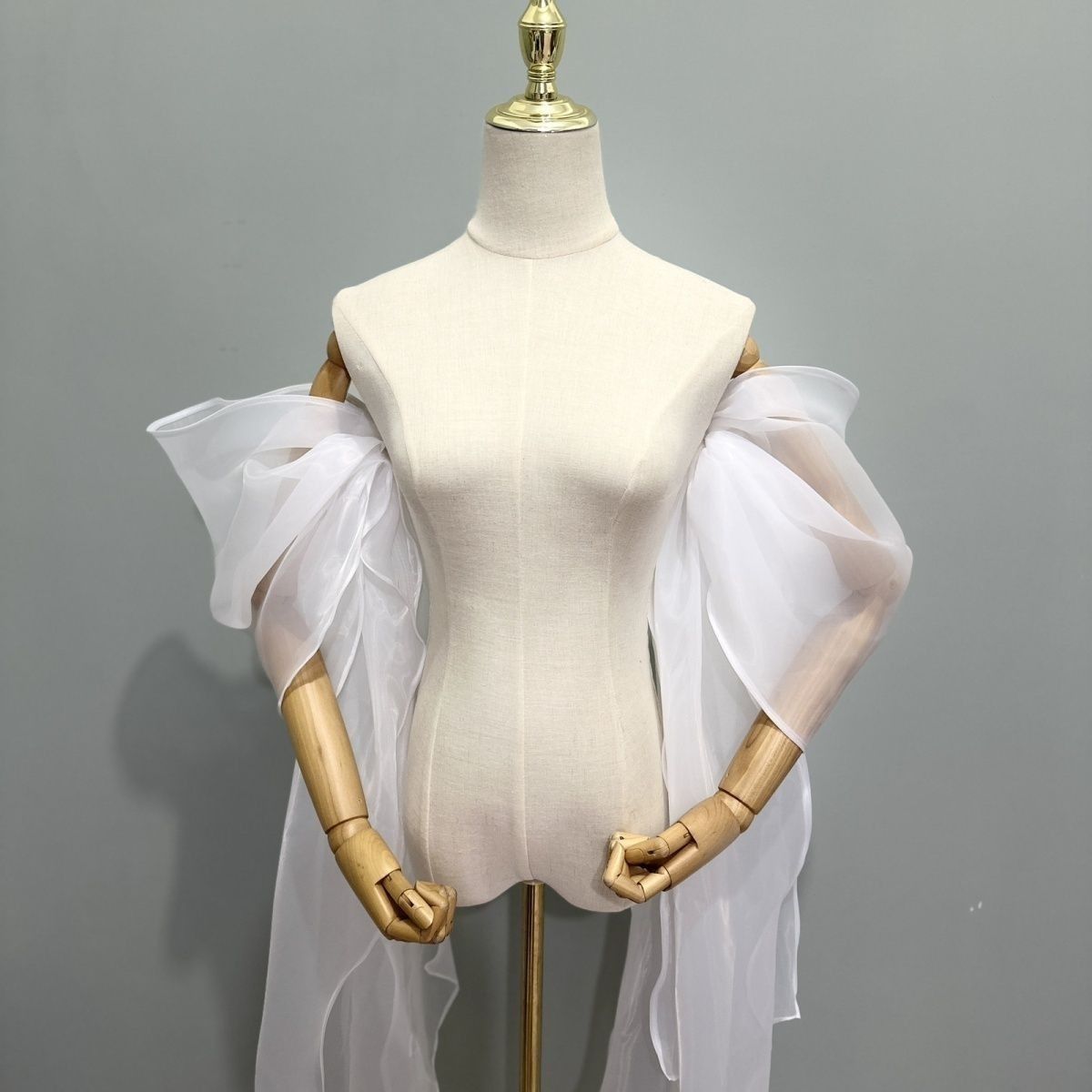 Maniche da Sposa in Organza St - Event Suppliers recensione e prezzo